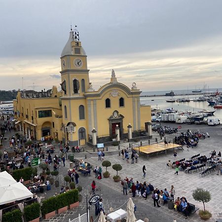 Procida Marina Grande Apartment Exterior photo