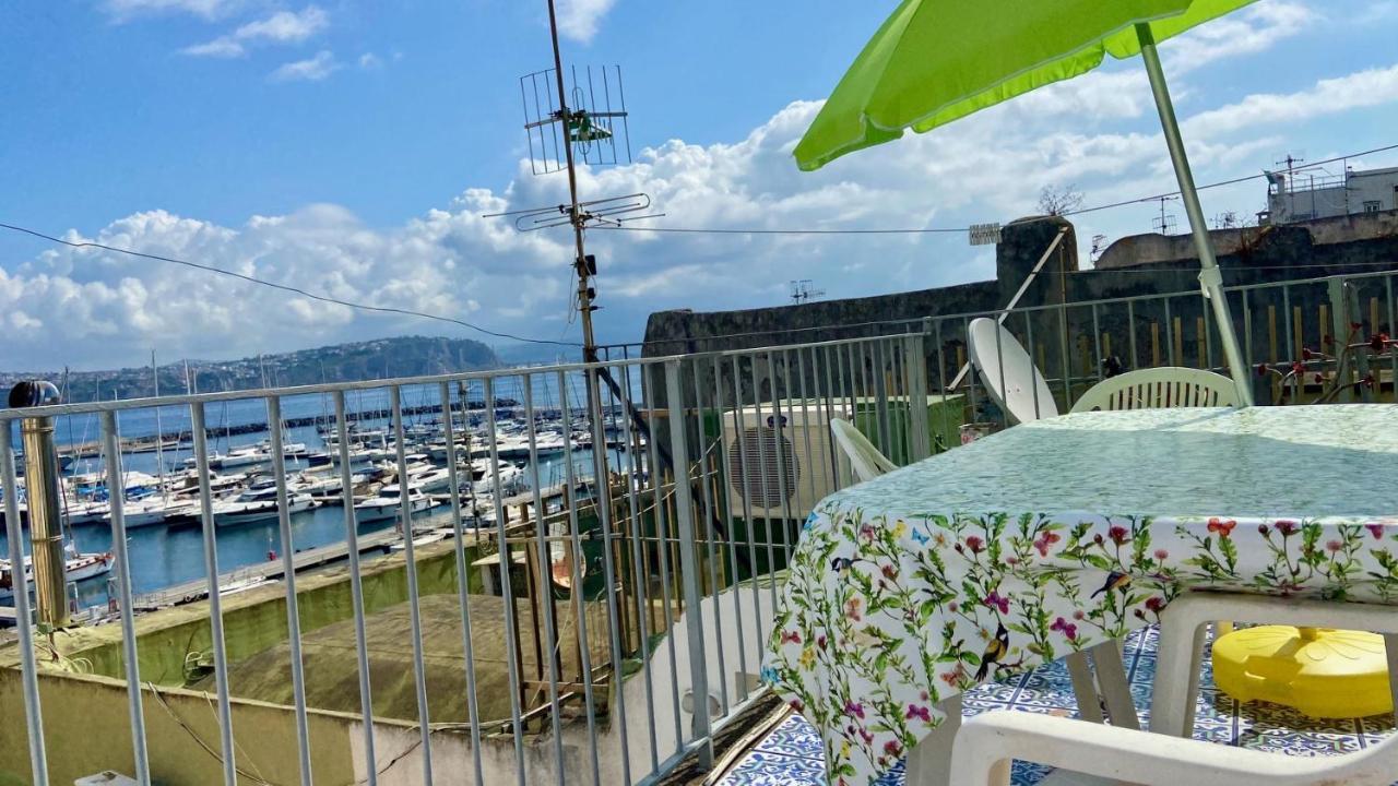 Procida Marina Grande Apartment Exterior photo